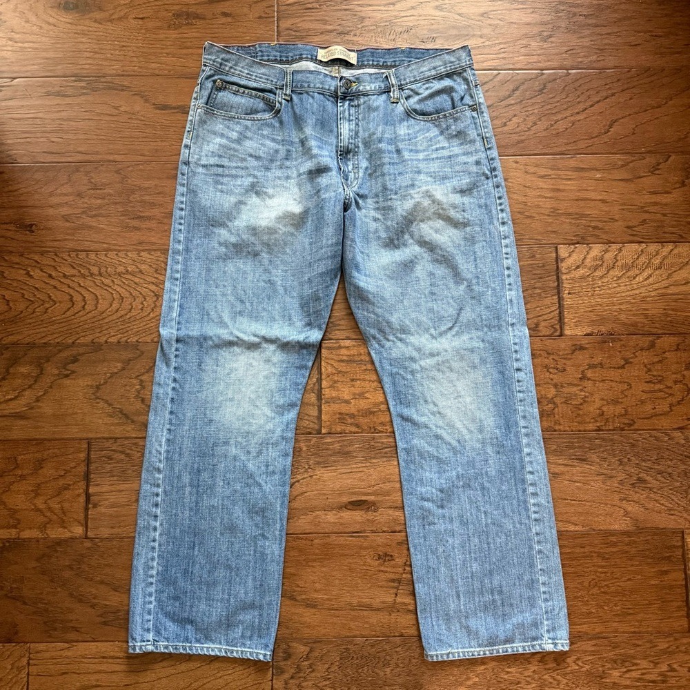 Wrangler Jeans Co‎ Relaxed Straight Leg Light Wash Cotton Denim Jeans 38x30